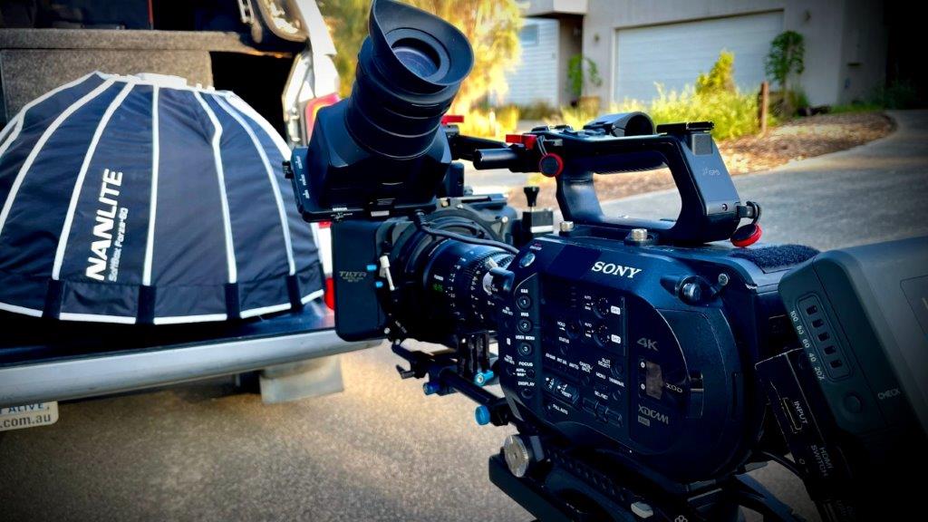 PXW-FS7, Sony's 4K Super 35mm camcorder with E-mount